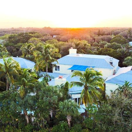The Caribbean Court Boutique Hotel Vero Beach Exteriér fotografie